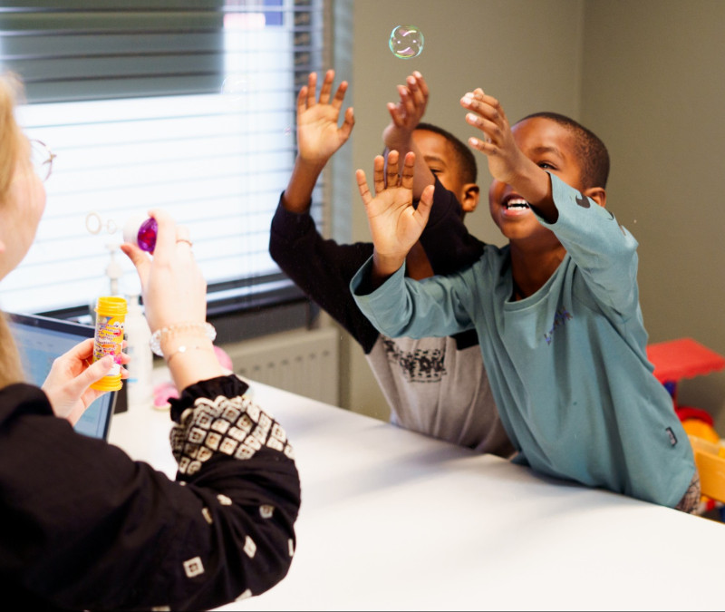 Laat jij mensen weer praten als logopedist? Dan willen wij jou spreken.